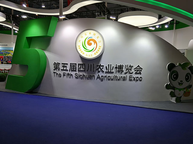 1119944180.jpg